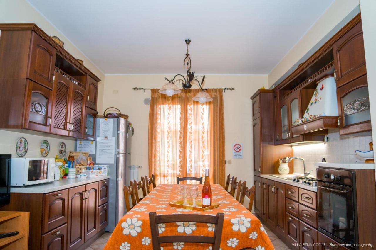 Casa Vacanze Etna Cocus Санта Венерина Екстериор снимка