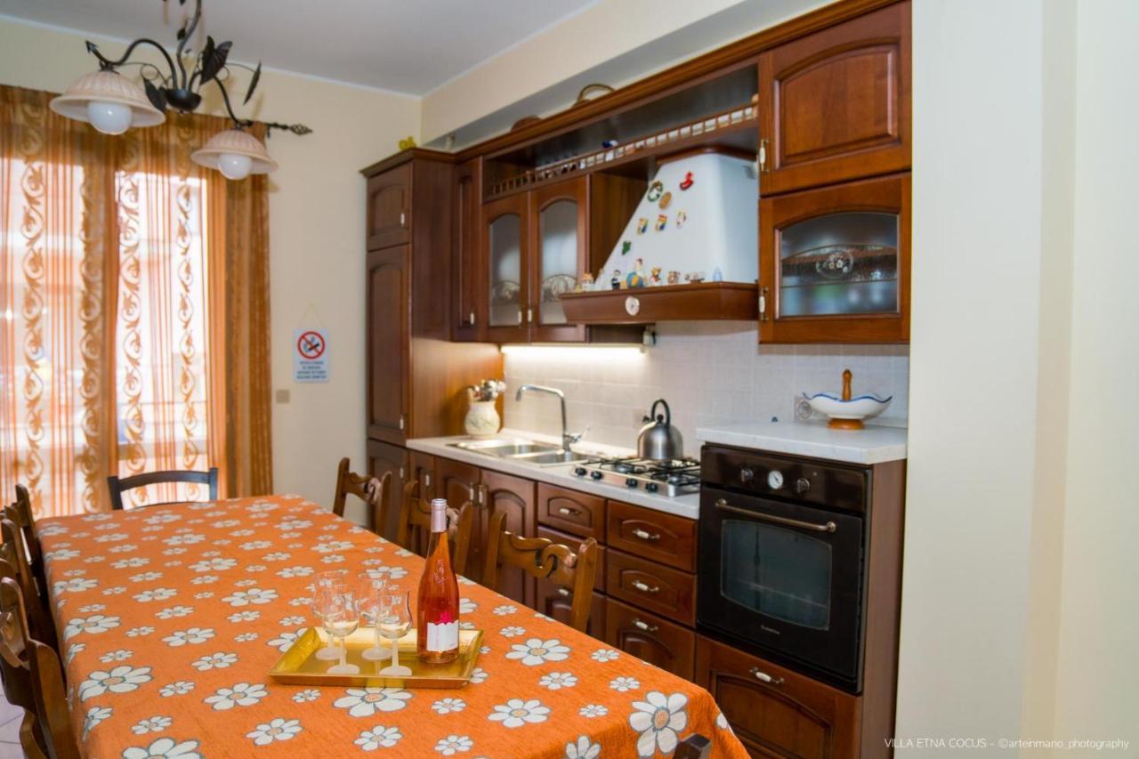 Casa Vacanze Etna Cocus Санта Венерина Екстериор снимка