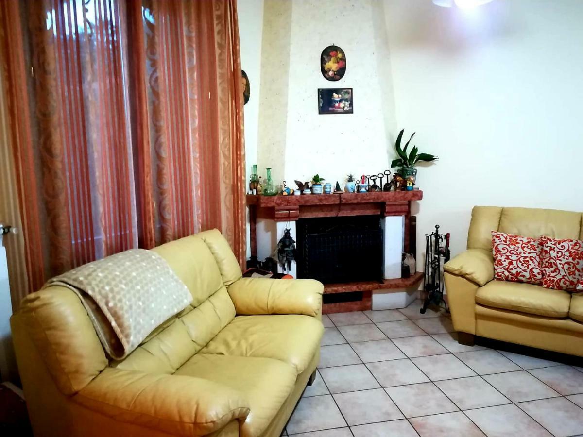 Casa Vacanze Etna Cocus Санта Венерина Екстериор снимка