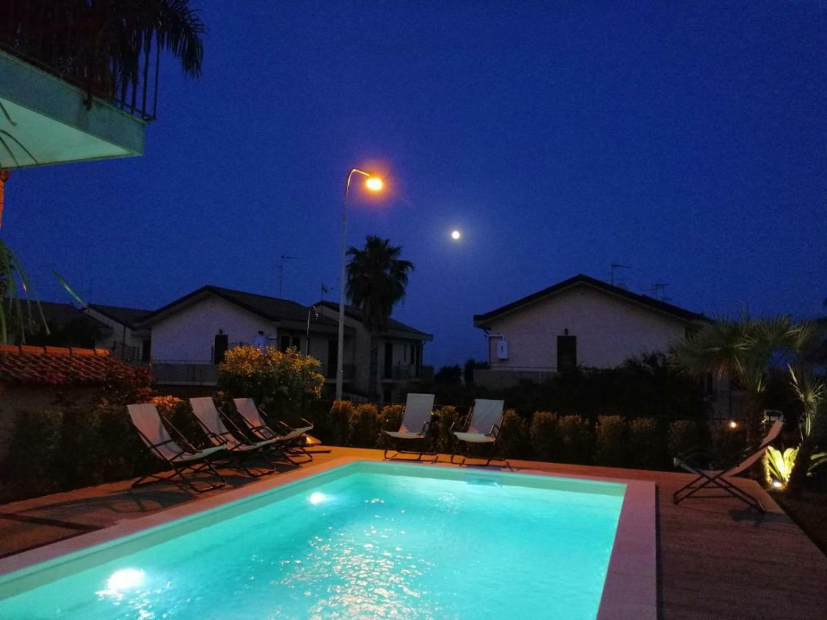 Casa Vacanze Etna Cocus Санта Венерина Екстериор снимка